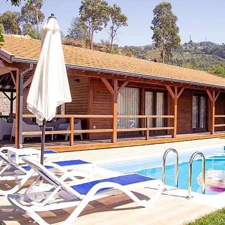 Bungalow T2 Com Piscina Privada E Jacuzzi リスボン